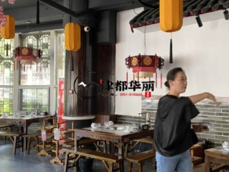 中宁装修公司|中宁鱼一火锅店装修设计现场量尺沟通